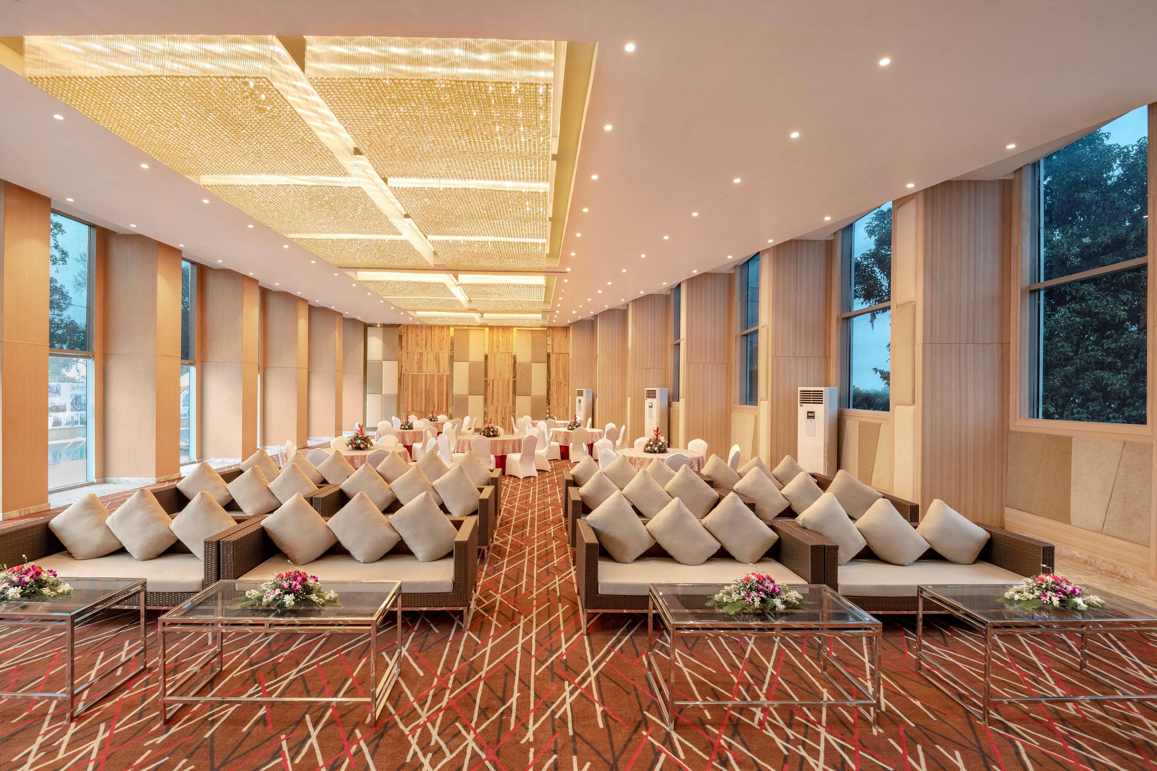 Radisson Hotel Bareilly Airport Luaran gambar