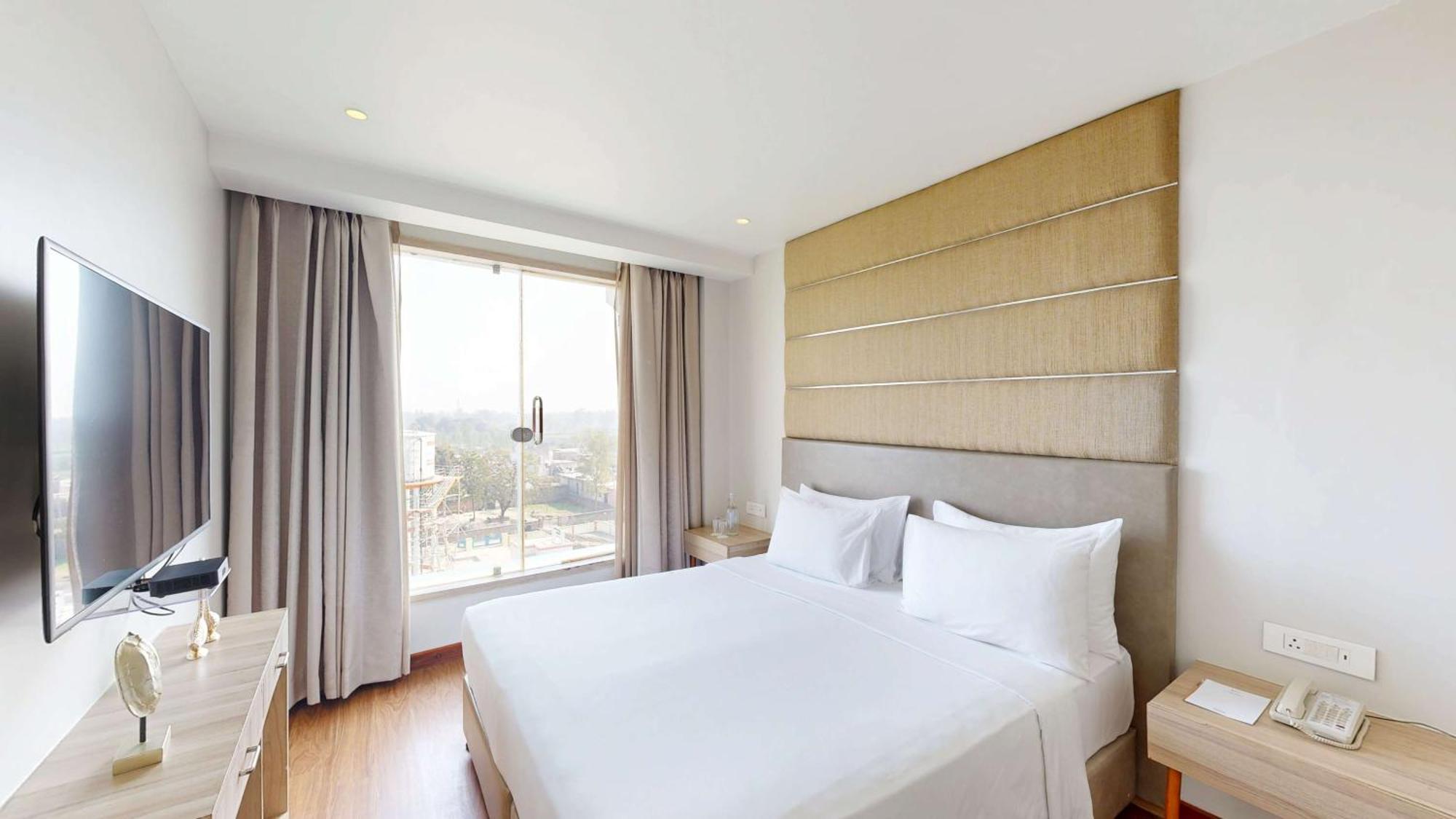 Radisson Hotel Bareilly Airport Luaran gambar
